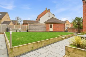 Photo 25- click for photo gallery